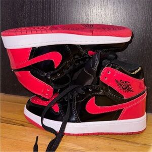 Nike Jordan 1 Retro High OG Patent Bred
